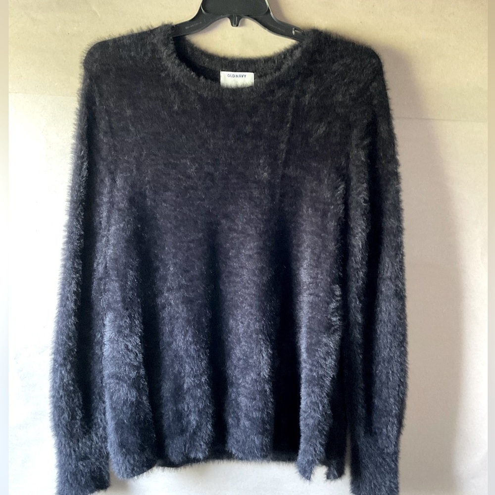 Old Navy Fuzzy Black Crew Neck Sweater. Size L.
